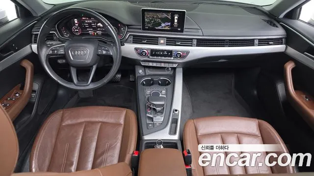 Audi A4 — интерьер