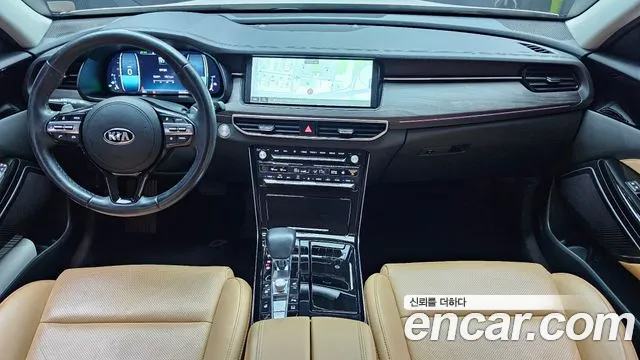 Kia K7 — интерьер