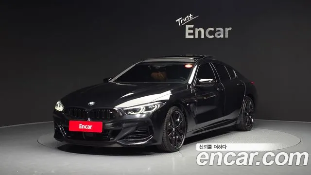 BMW 8 серия