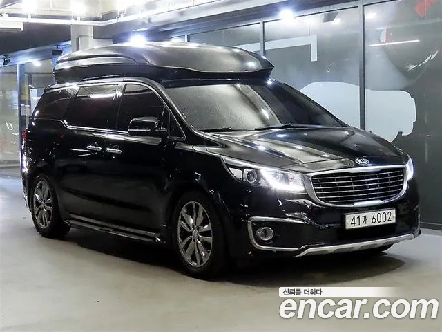 Kia Carnival — экстерьер