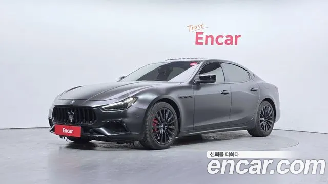 Maserati Ghibli