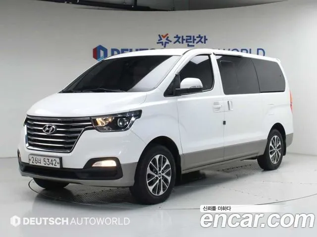 Hyundai Starex