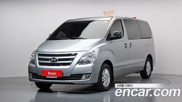 Hyundai Starex