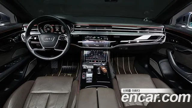 Audi A8 — интерьер