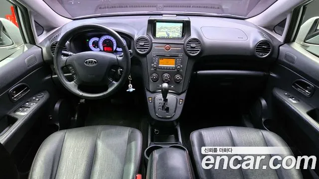 Kia Carens — интерьер
