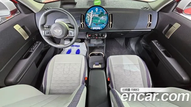 MINI Countryman — интерьер