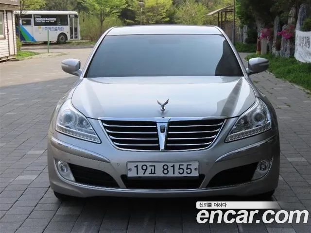 Hyundai Equus