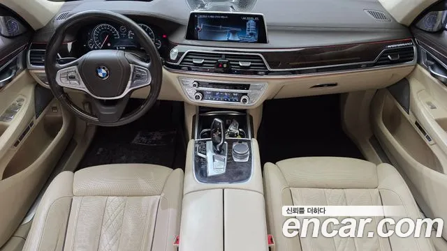 BMW 7 серия — интерьер