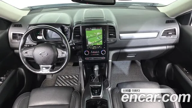 Renault Korea QM6 — интерьер