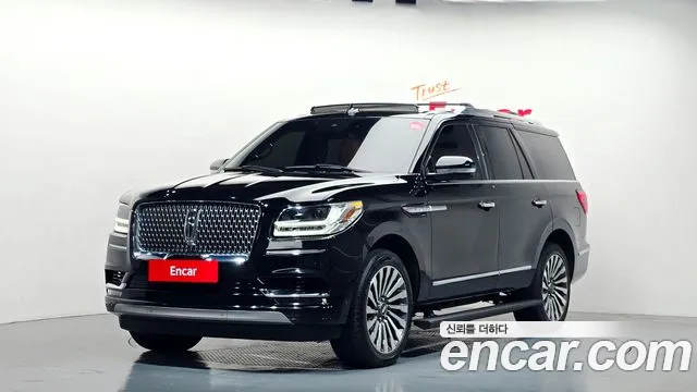 Lincoln Navigator