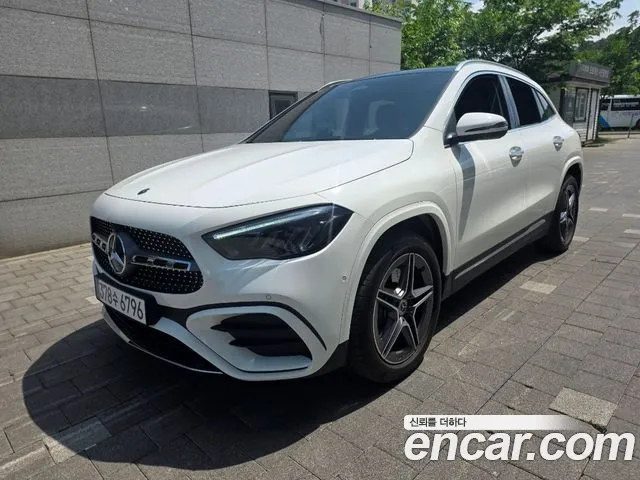 Mercedes-Benz GLA-класс