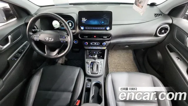 Hyundai Kona — интерьер