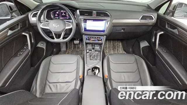 Volkswagen Tiguan — интерьер