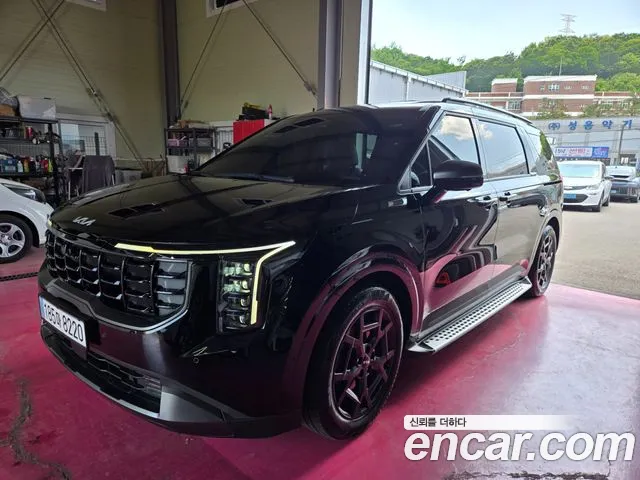 Kia Carnival — экстерьер
