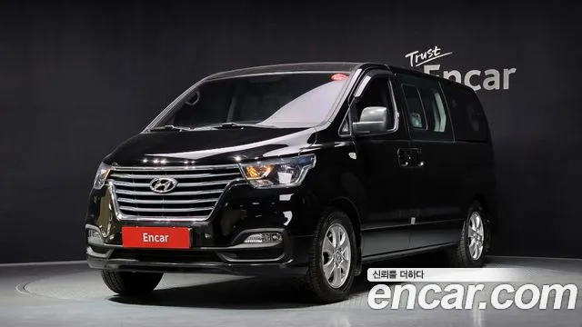 Hyundai Starex