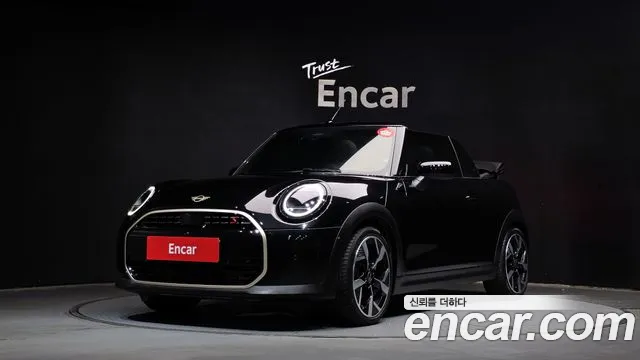 MINI Cooper Convertible