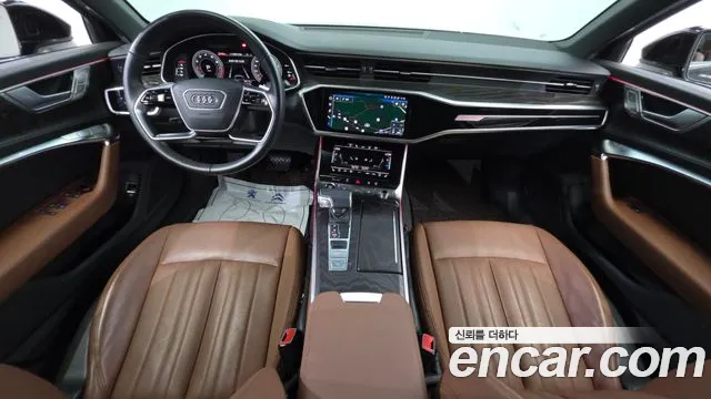 Audi A6 — интерьер