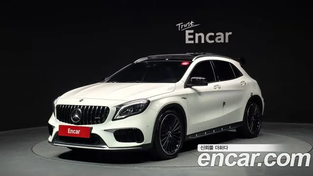 Mercedes-Benz GLA-класс