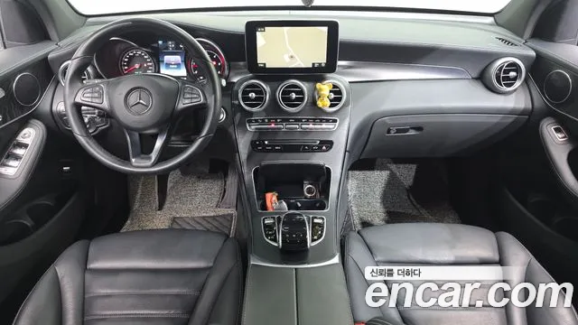 Mercedes-Benz GLC-класс — интерьер