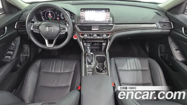 Honda Accord — интерьер