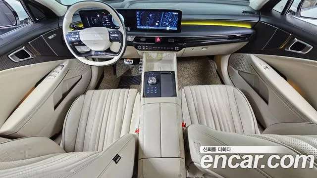 Kia K8 — интерьер