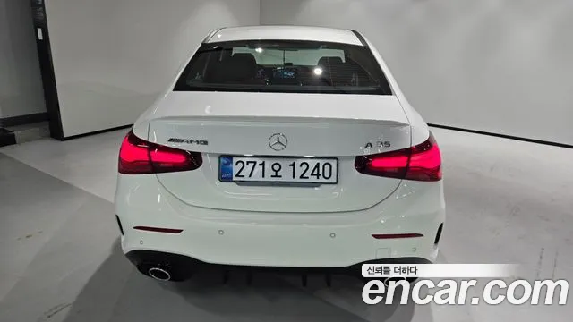 Mercedes-Benz A-класс — интерьер
