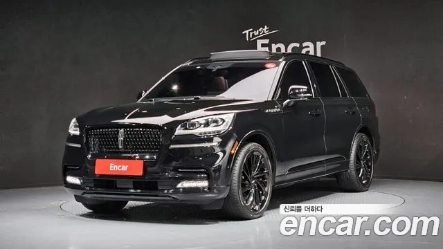 Lincoln Aviator