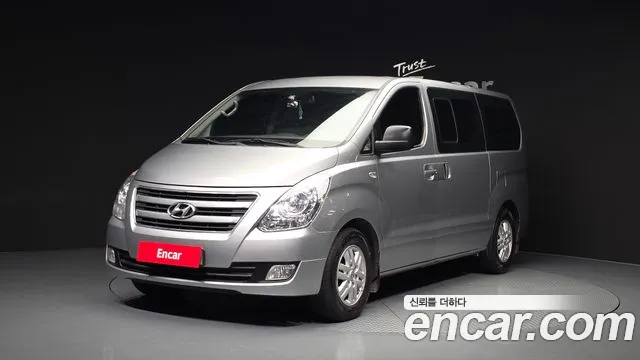 Hyundai Starex