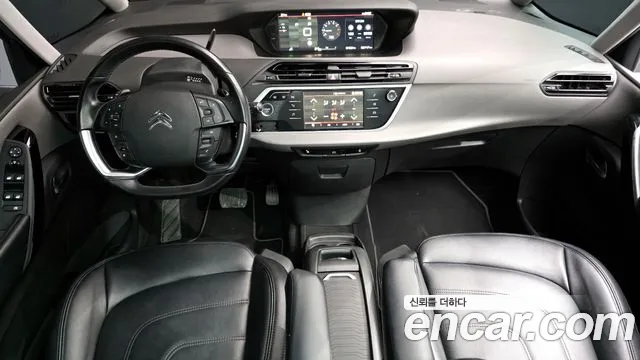 Citroën / DS C4 Picasso — интерьер