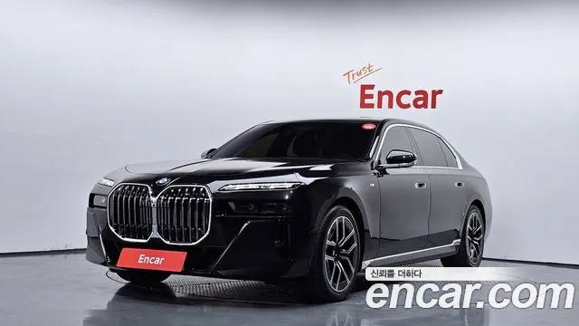 BMW 7 серия