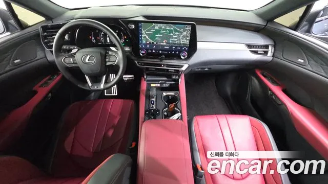 Lexus RX — интерьер