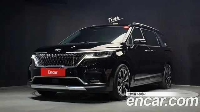 Kia Carnival — экстерьер