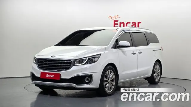 Kia Carnival — экстерьер