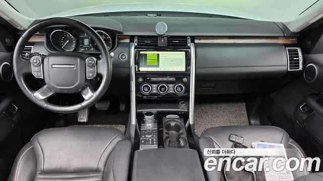 Land Rover Discovery — интерьер
