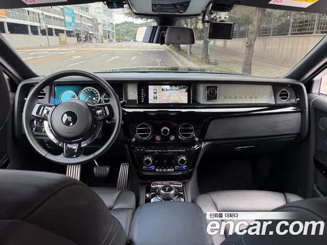 Rolls-Royce Phantom — интерьер