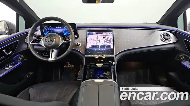 Mercedes-Benz EQE — интерьер