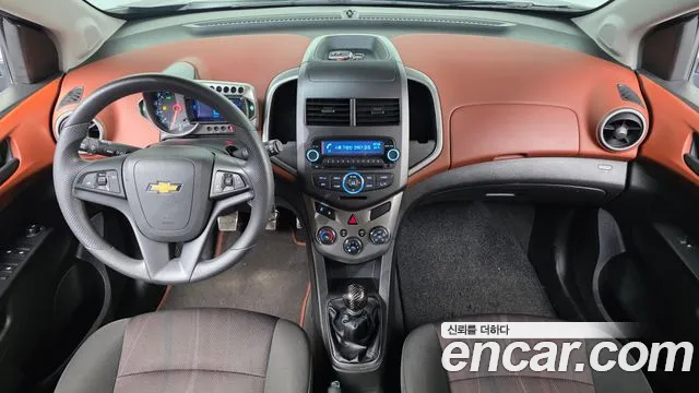 Chevrolet Korea Aveo — интерьер