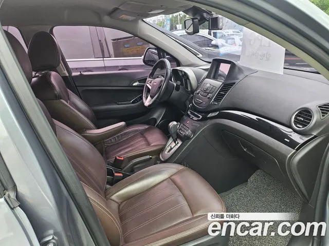 Chevrolet Korea Orlando — интерьер