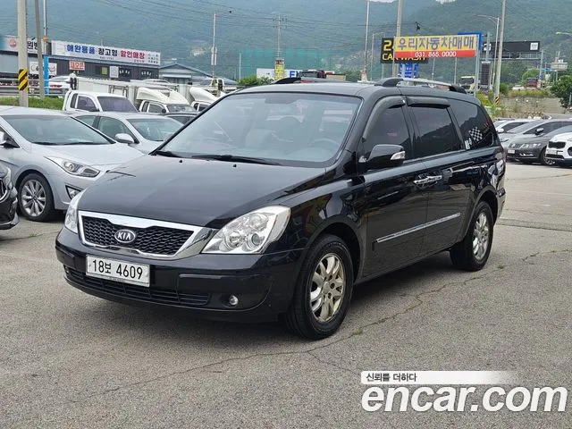 Kia Carnival — экстерьер