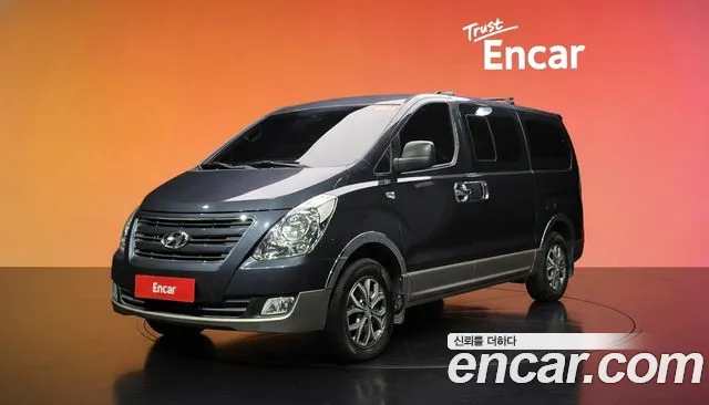Hyundai Starex