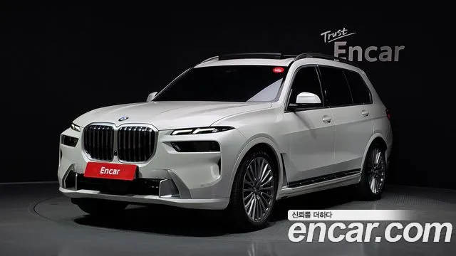 BMW X7