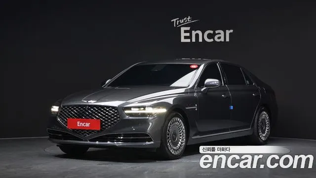 Genesis G90