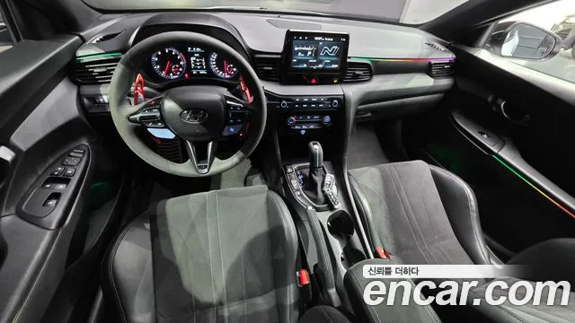 Hyundai Veloster — интерьер