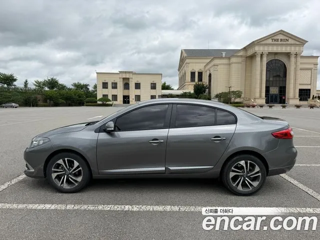 Renault Korea SM3 — интерьер