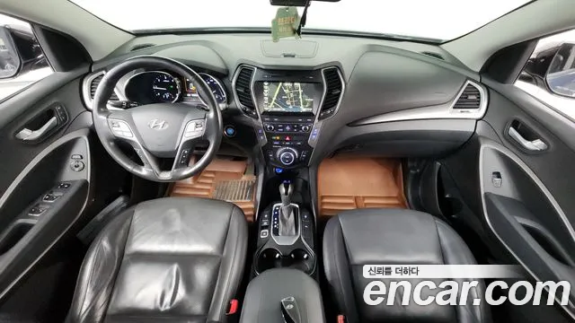 Hyundai Santa Fe — интерьер