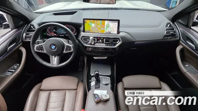 BMW X4 — интерьер