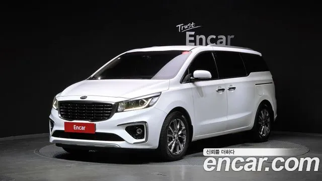 Kia Carnival — экстерьер