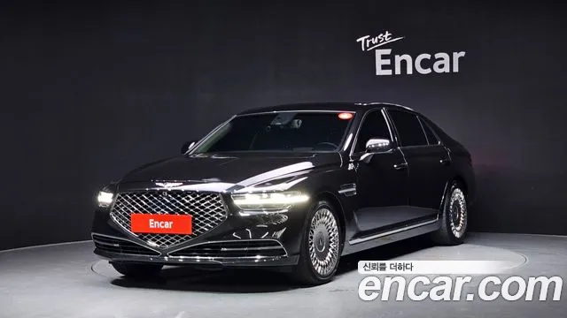 Genesis G90