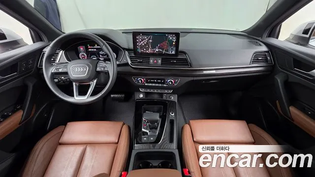 Audi Q5 — интерьер