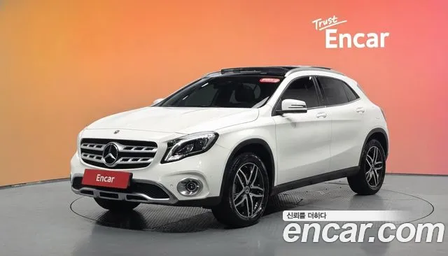 Mercedes-Benz GLA-класс